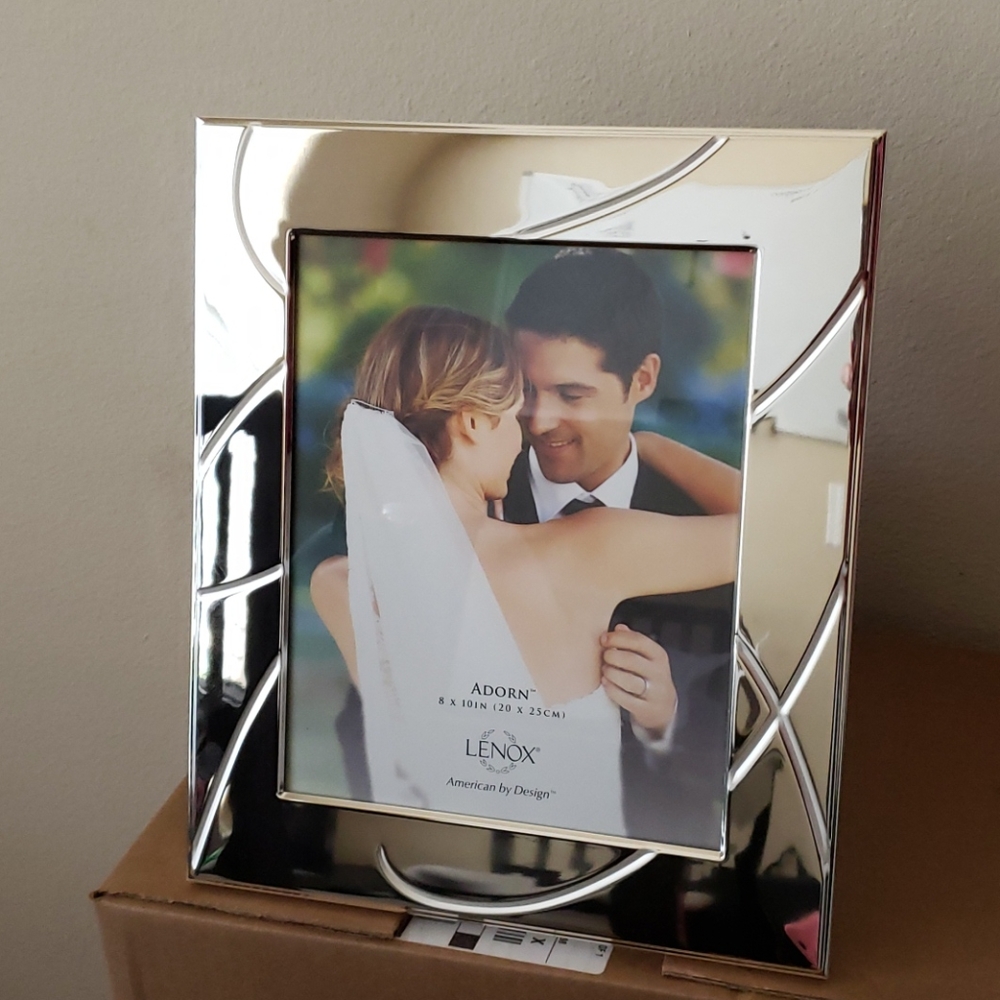 Lenox Adorn Wedding Frame 8"x10"